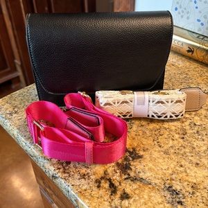 Jenn and Co black purse with 2 guitar traps